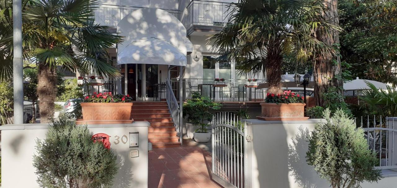 Hotel Garnì Anna Cervia Buitenkant foto