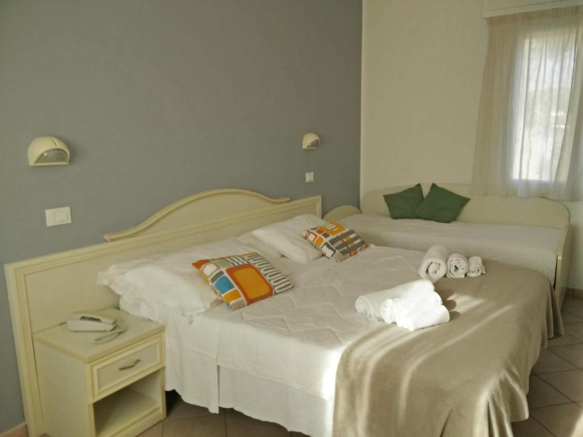 Hotel Garnì Anna Cervia Buitenkant foto